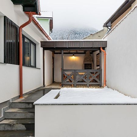 Sun Villas Accommodation 브라쇼브 외부 사진