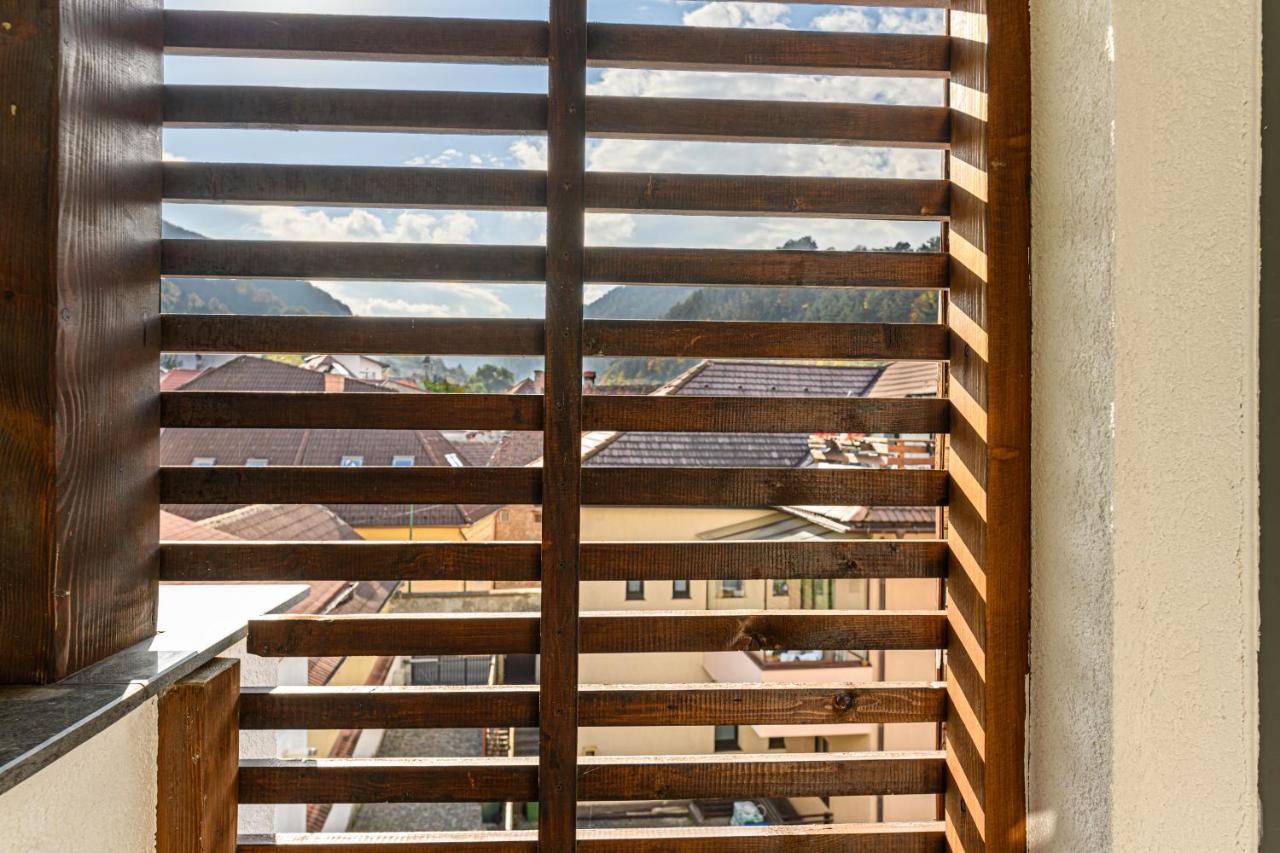 Sun Villas Accommodation 브라쇼브 외부 사진
