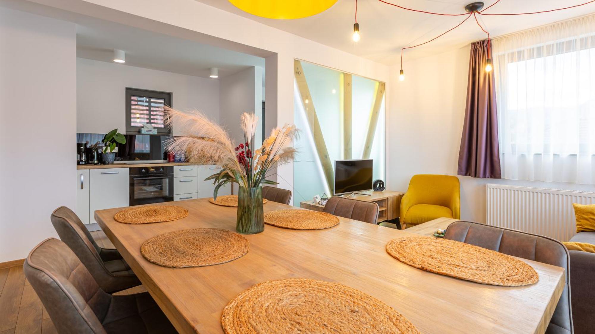 Sun Villas Accommodation 브라쇼브 외부 사진