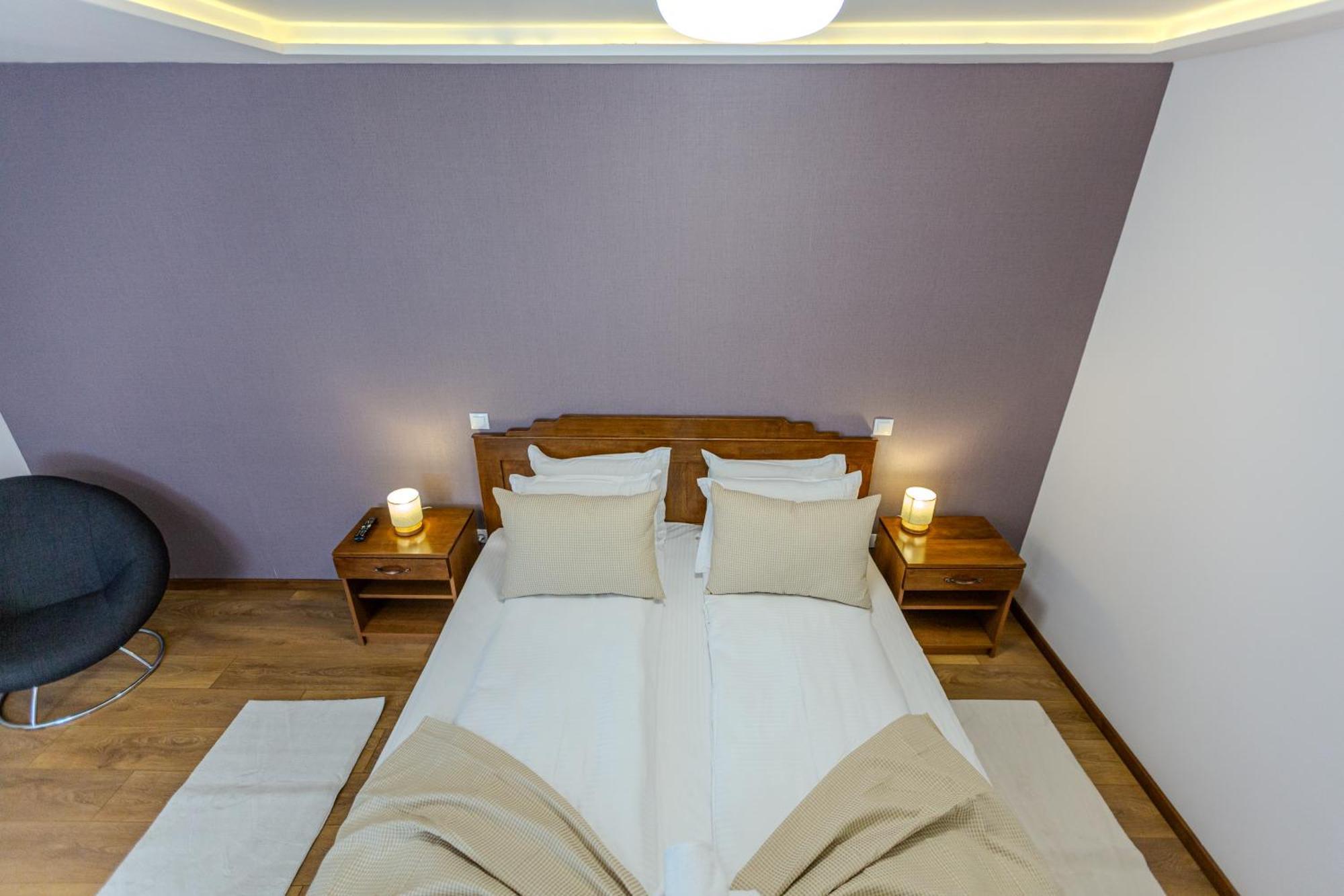 Sun Villas Accommodation 브라쇼브 외부 사진
