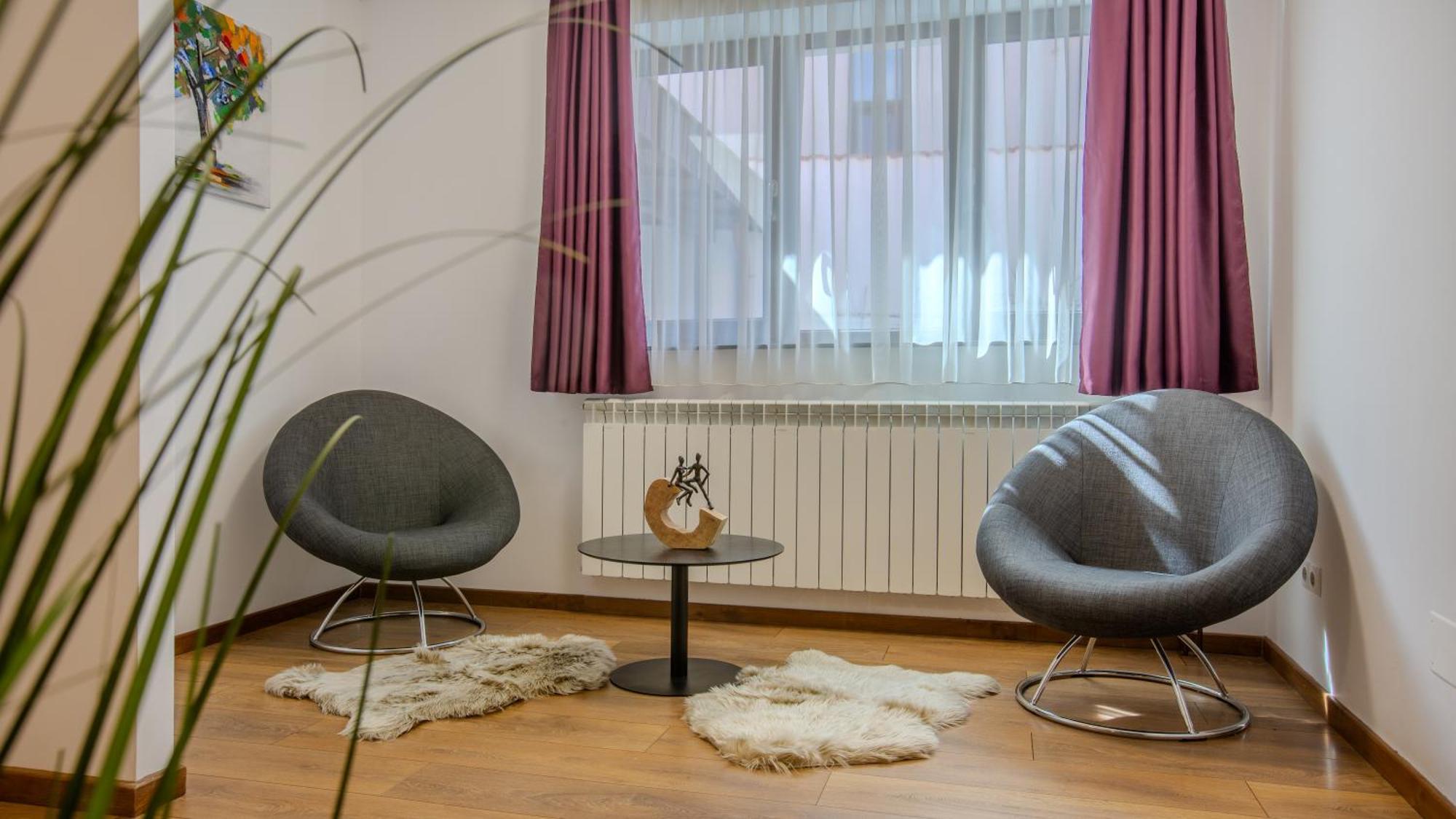 Sun Villas Accommodation 브라쇼브 외부 사진