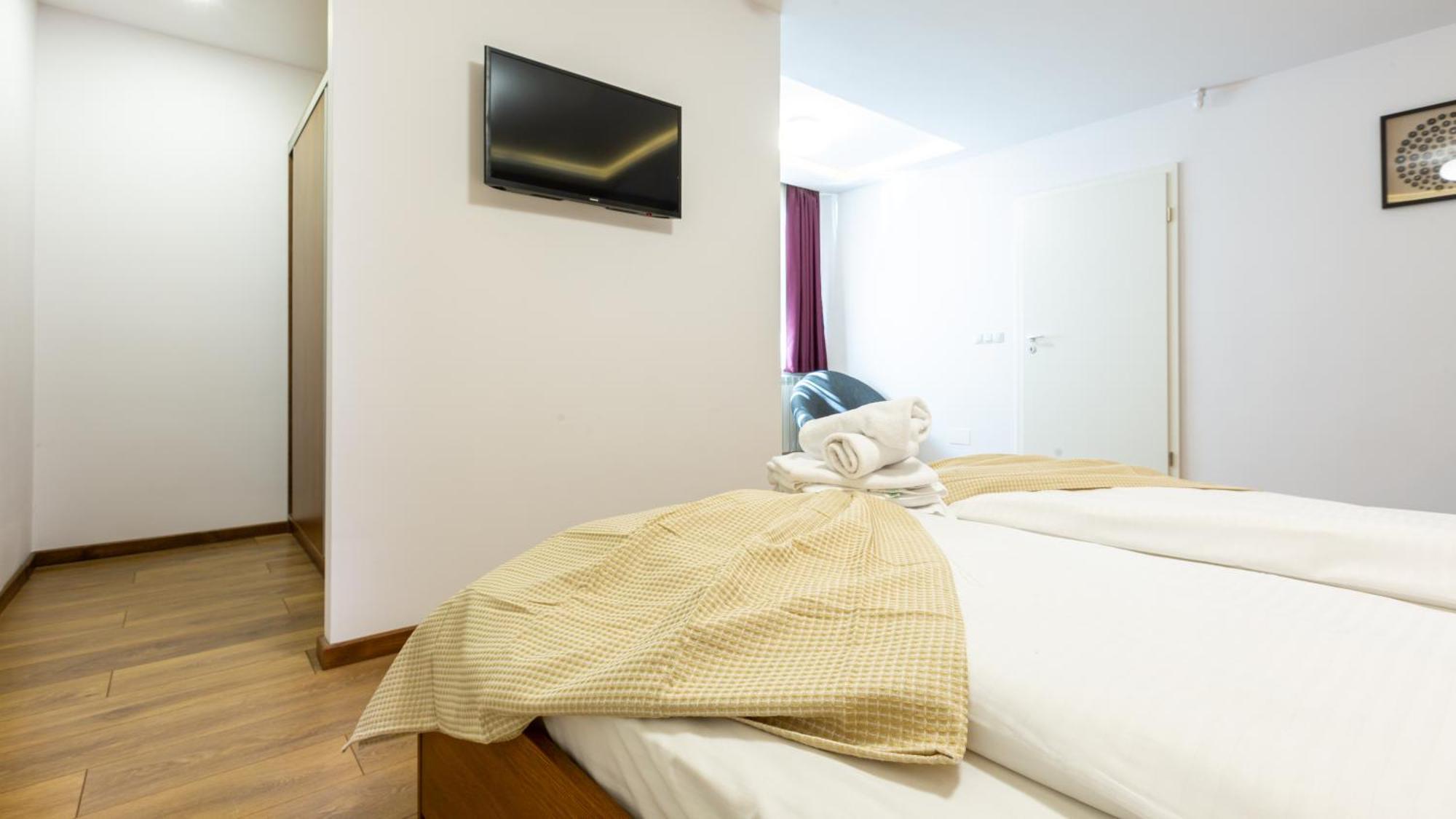 Sun Villas Accommodation 브라쇼브 외부 사진