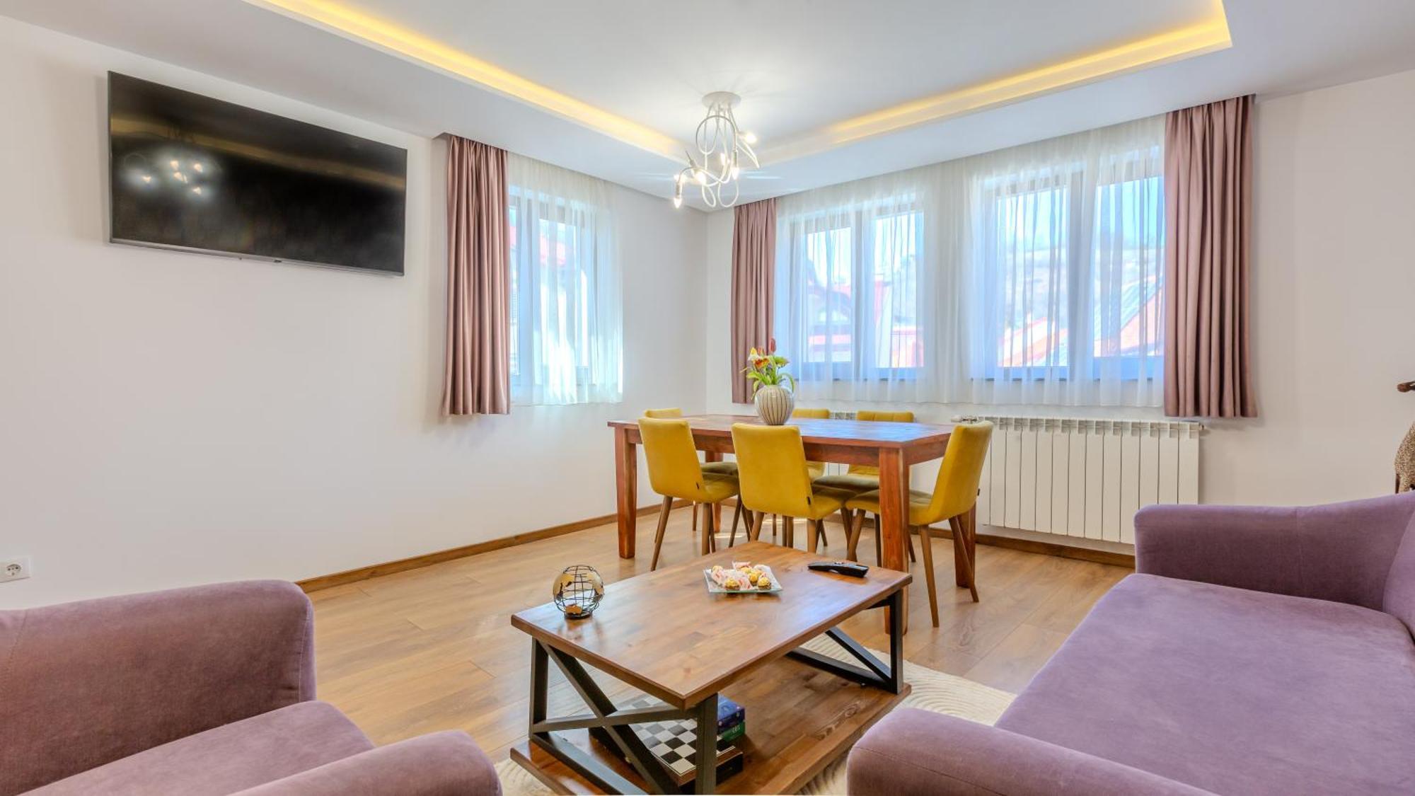 Sun Villas Accommodation 브라쇼브 외부 사진
